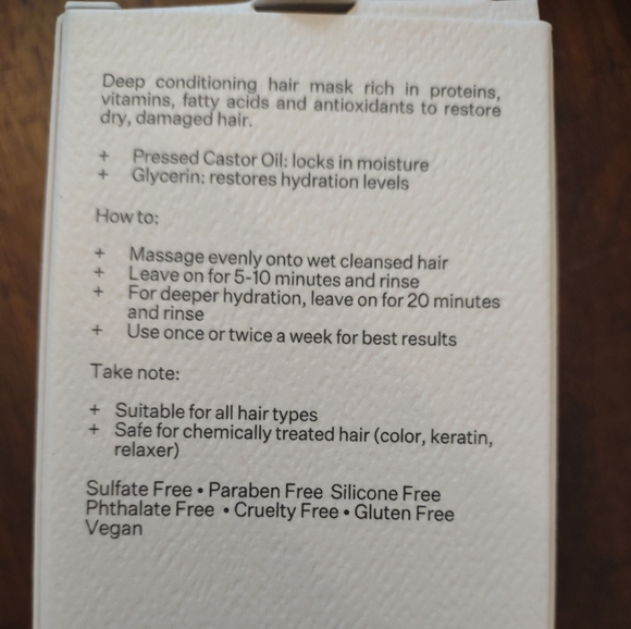 Act+acre Restorative Hair Mask - Picture 3 of 3